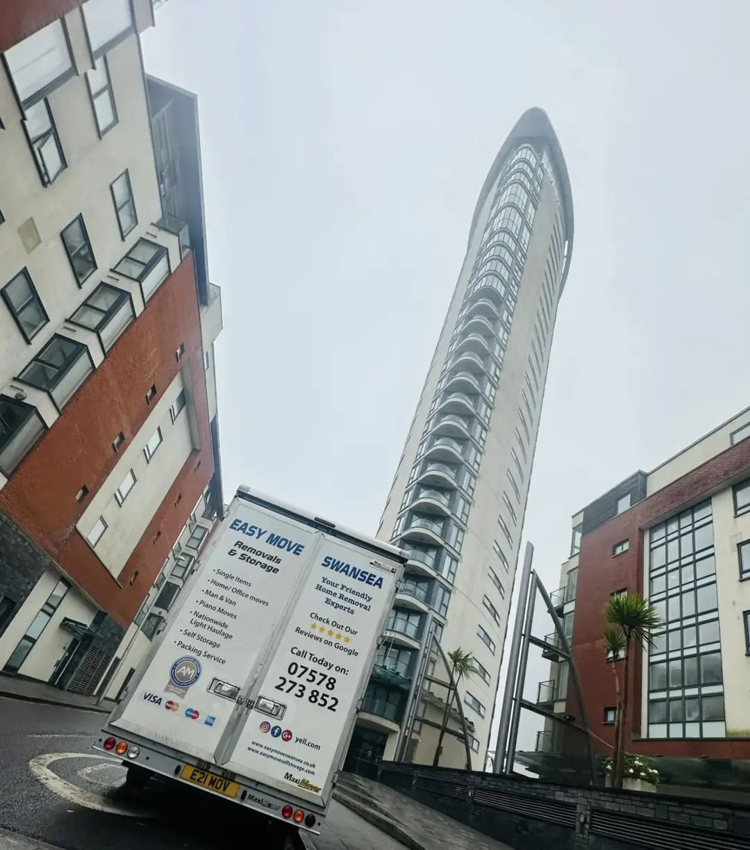 Student Removals Swansea, Llanelli, Neath, Port Talbot 